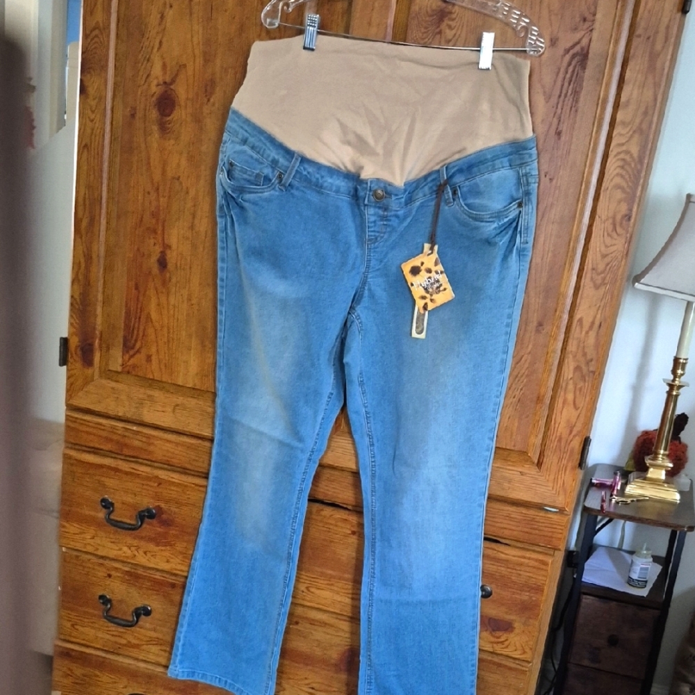NWT Hybrid & Company Over The Belly Maternity Jeans 2X